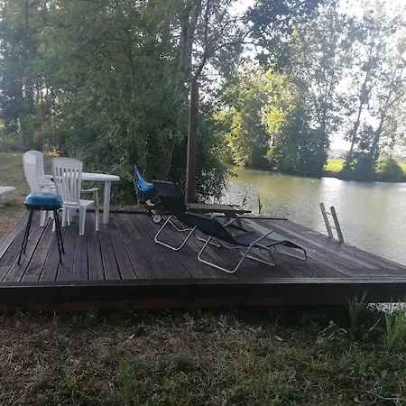 Ecurie Le Buguet * Saint-Antoine-Cumond